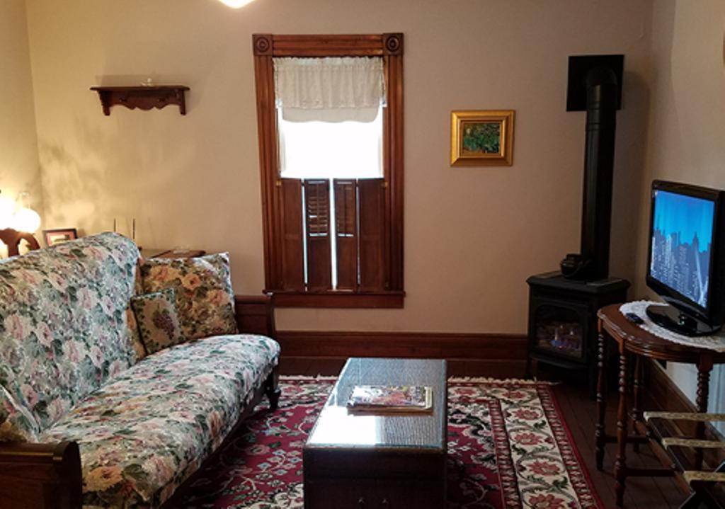Trimmer House Bed And Breakfast Penn Yan Exteriör bild