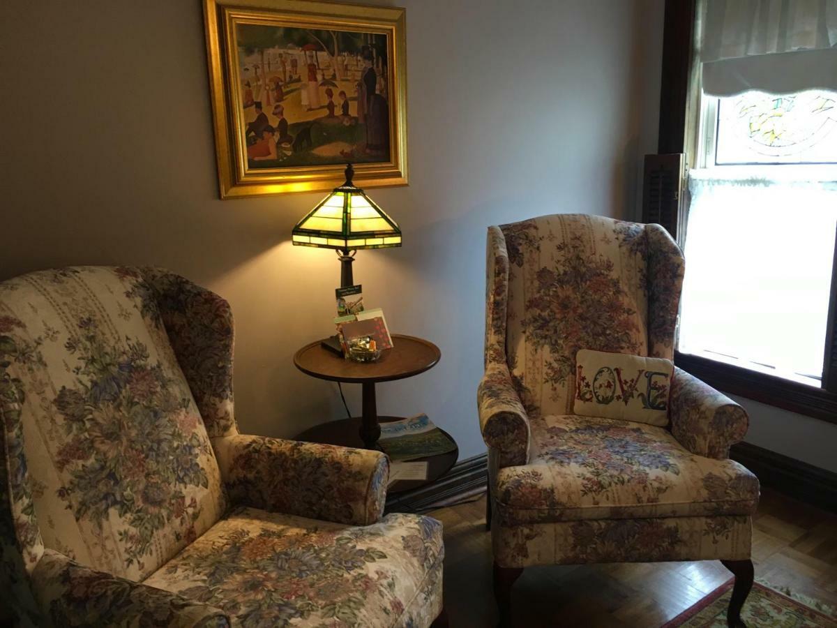Trimmer House Bed And Breakfast Penn Yan Exteriör bild